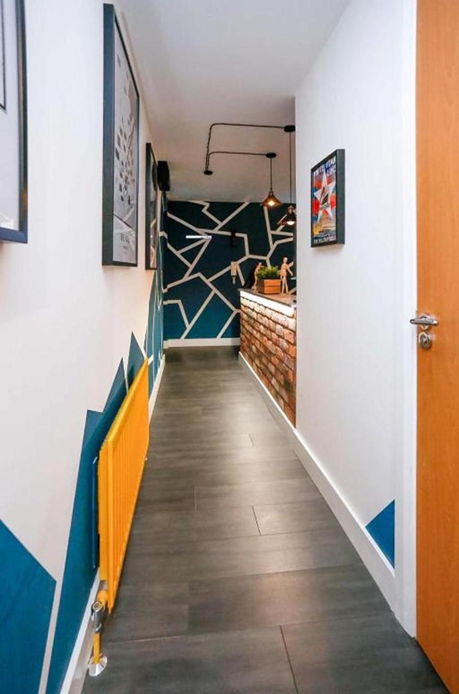 Funky City Apartment - Secure Parking - Wifi - Sleeps 6 - No Parties Belfast Esterno foto